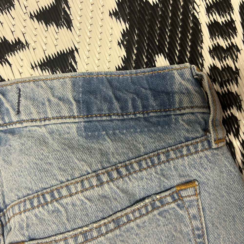 NWT Abercrombie & Fitch Light Wash MIDI Denim Skirt Size 26/2 petite - Picture 9 of 9